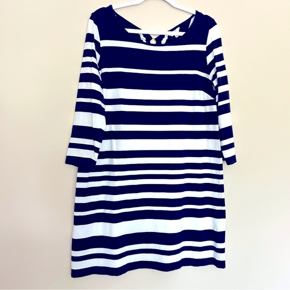 crown & ivy Dresses & Skirts - Crown & Ivy Navy Blue and White 3/4 Sleeve Soft Striped Crew Neck Dress